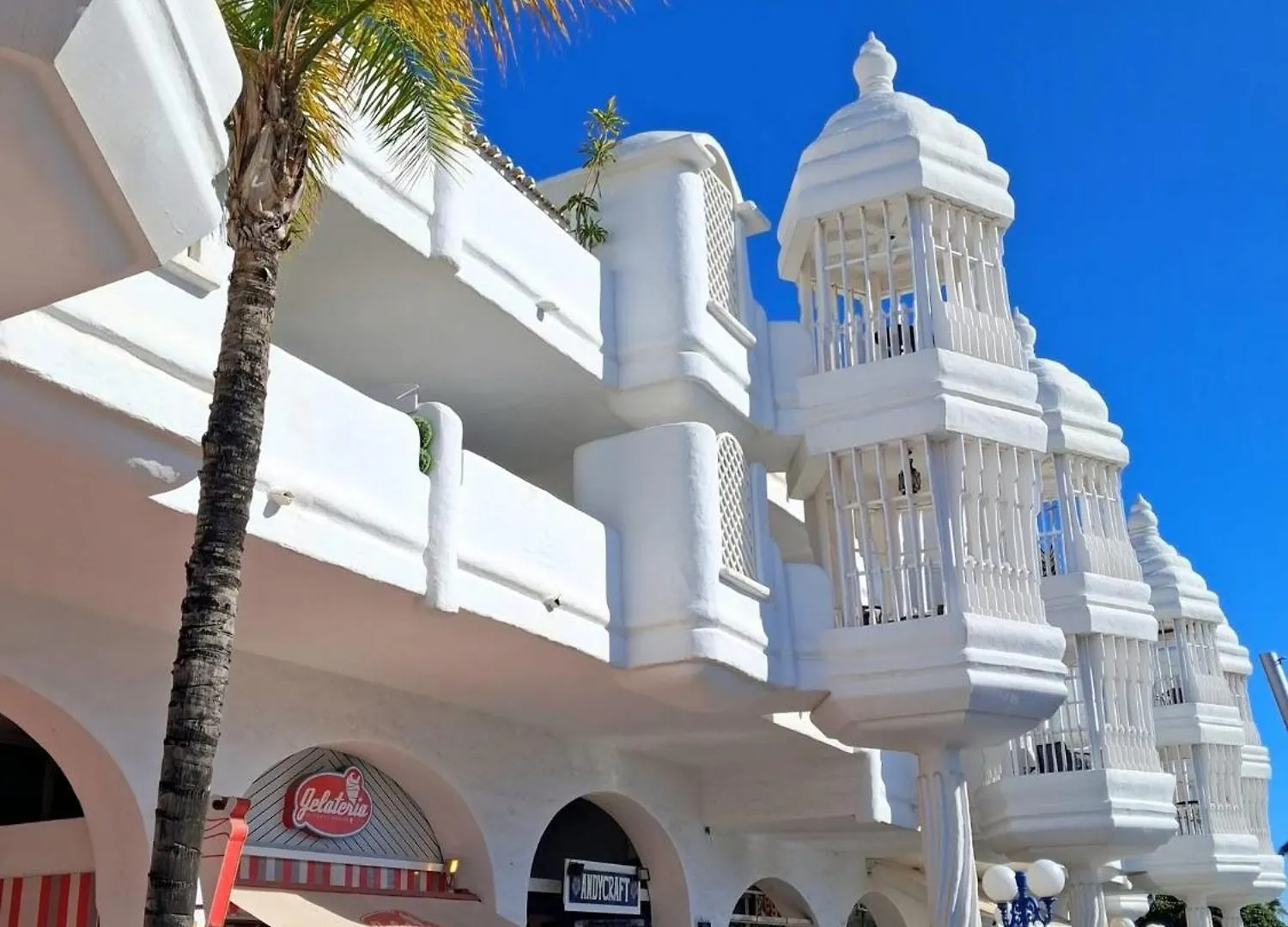 マラガRiviera Del Sol Piscinas Playas Y Golfアパートメント 0*, マラガ スペイン